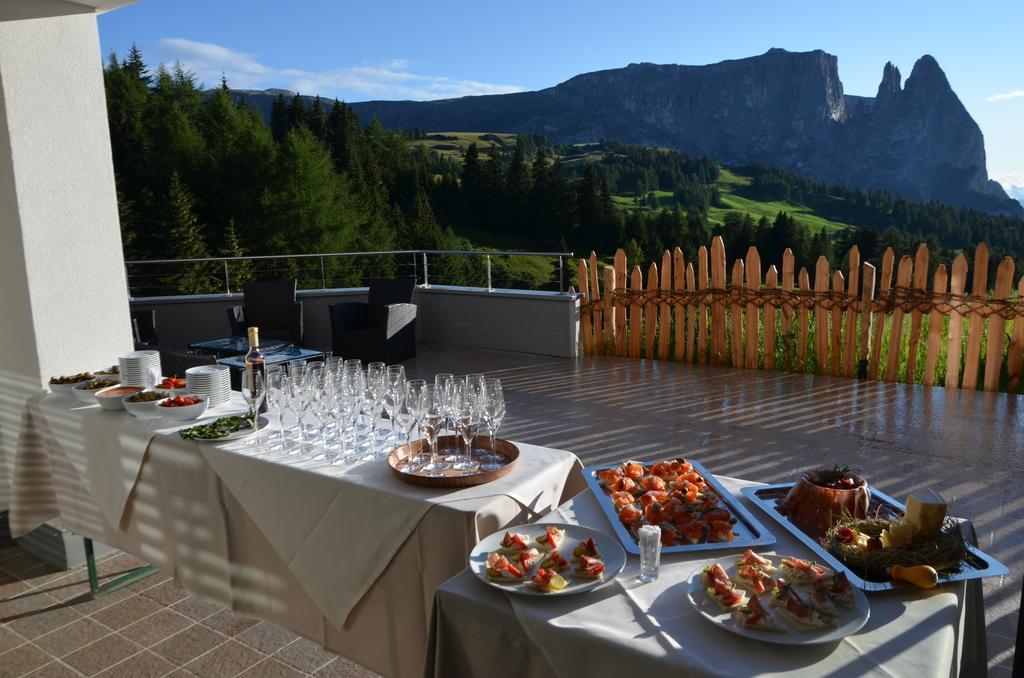 Hotel Chalet Dolomites Alpe Di Siusi Exterior photo