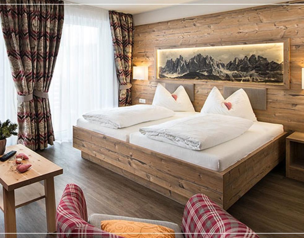 Hotel Chalet Dolomites Alpe Di Siusi Room photo